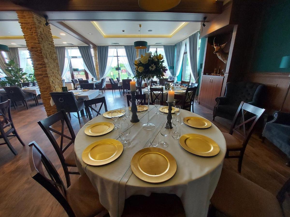 Strzelnica 3* Kochcice